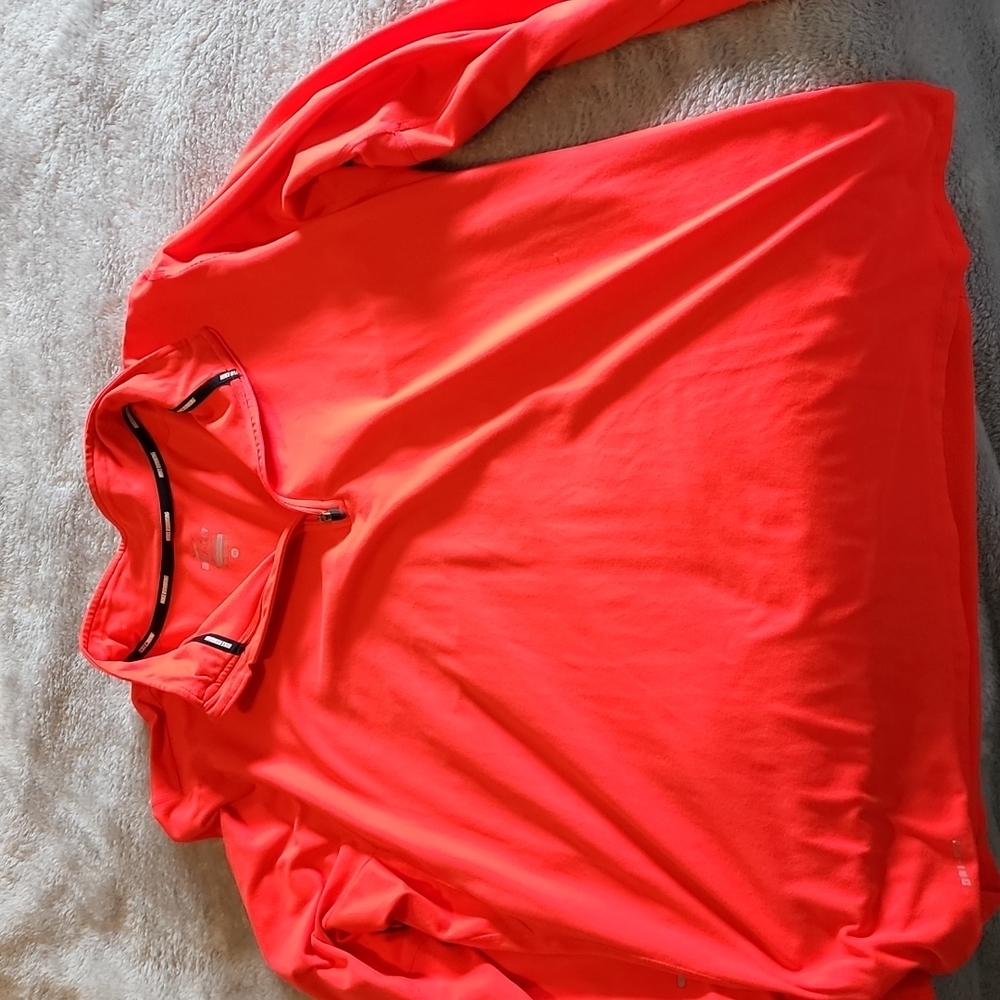 Nike dri-fit XL running pullover